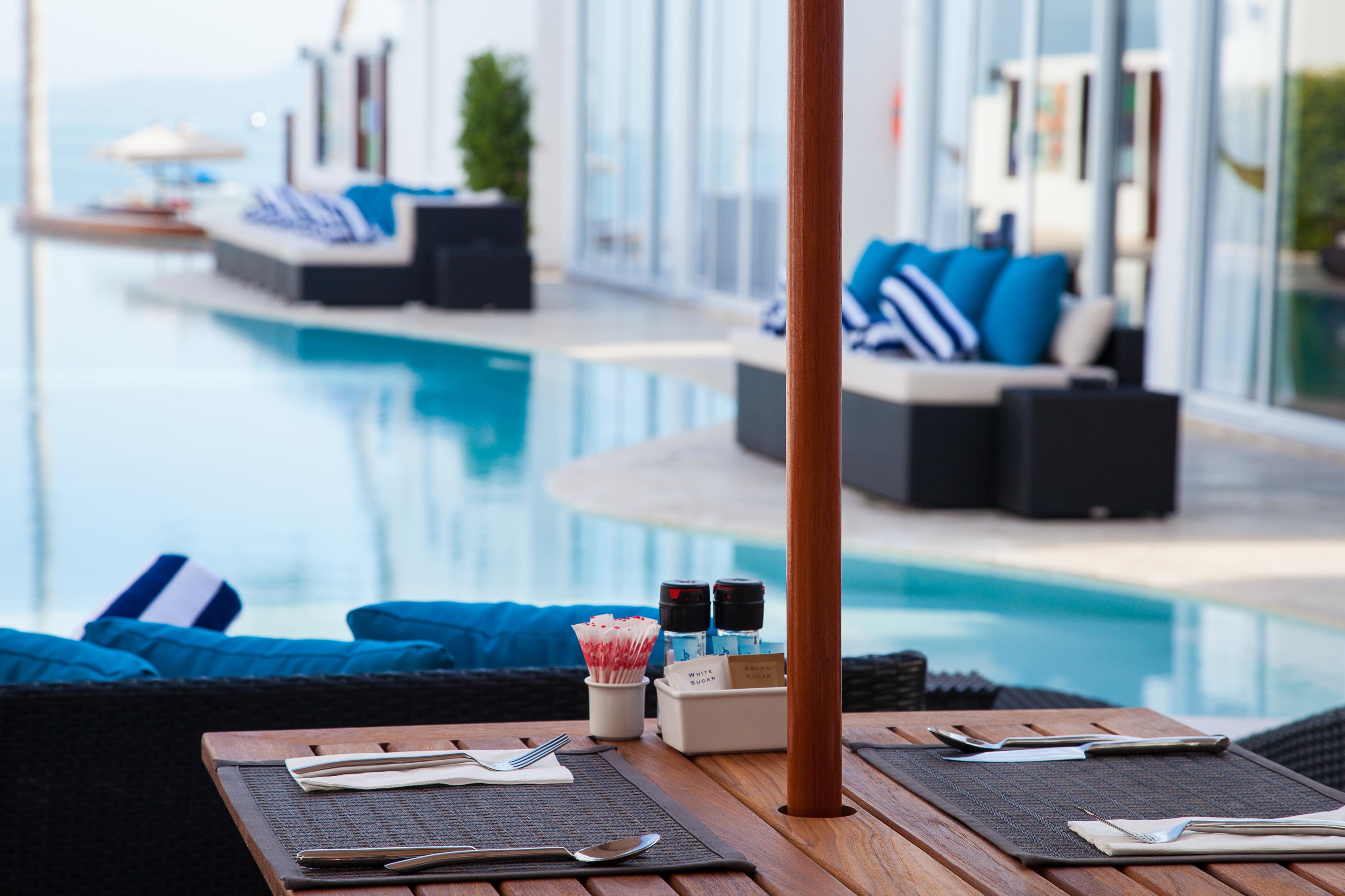 The Privilege Hotel Ezra Beach Club Bangrak Kültér fotó