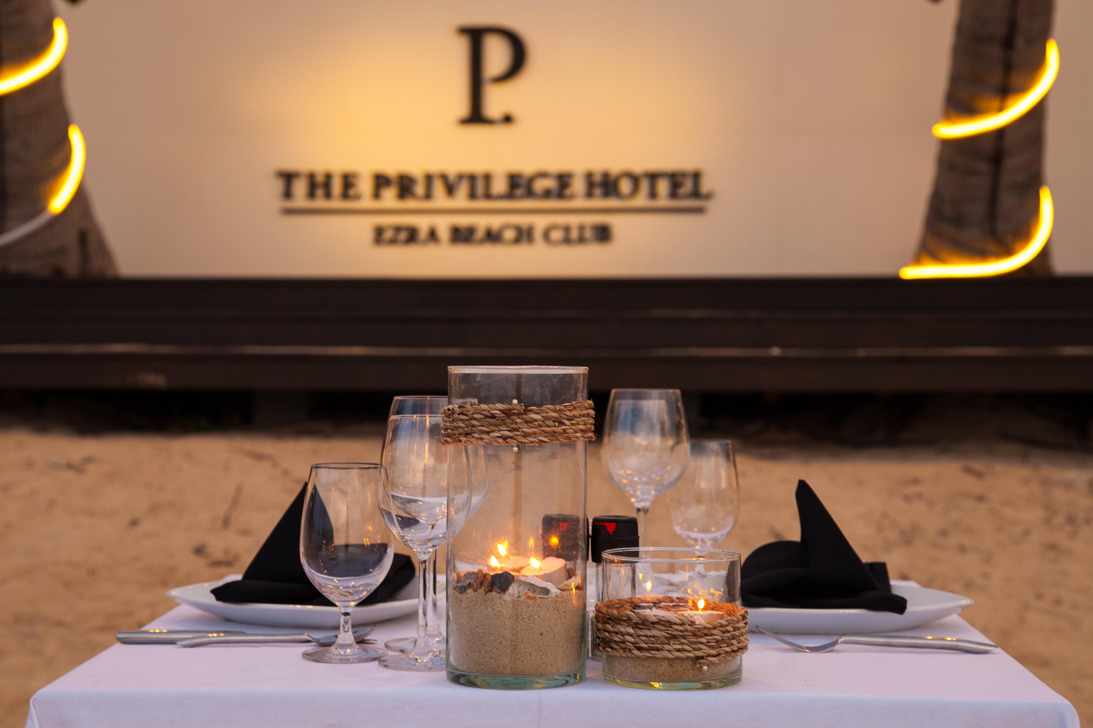 The Privilege Hotel Ezra Beach Club Bangrak Kültér fotó