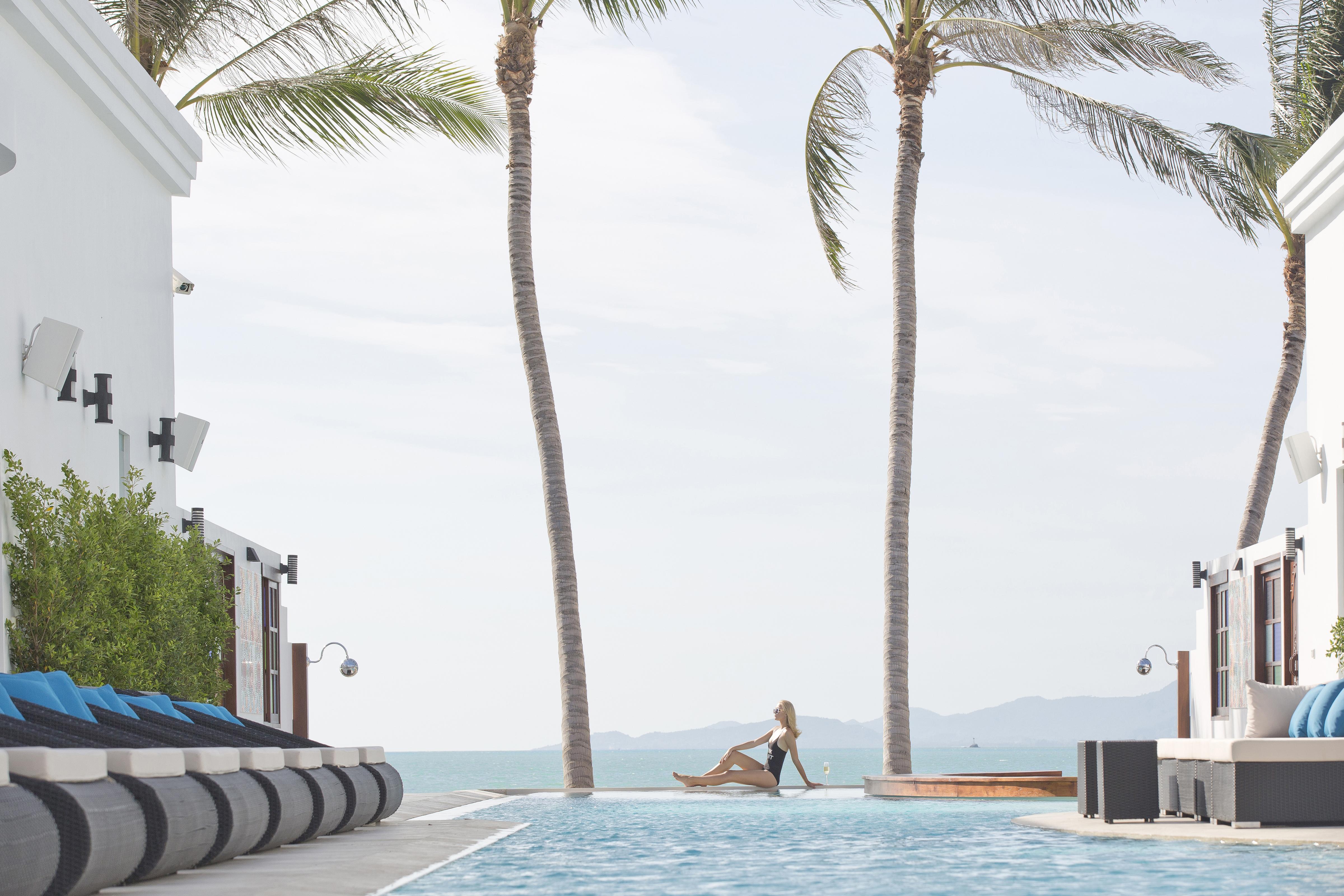 The Privilege Hotel Ezra Beach Club Bangrak Kültér fotó