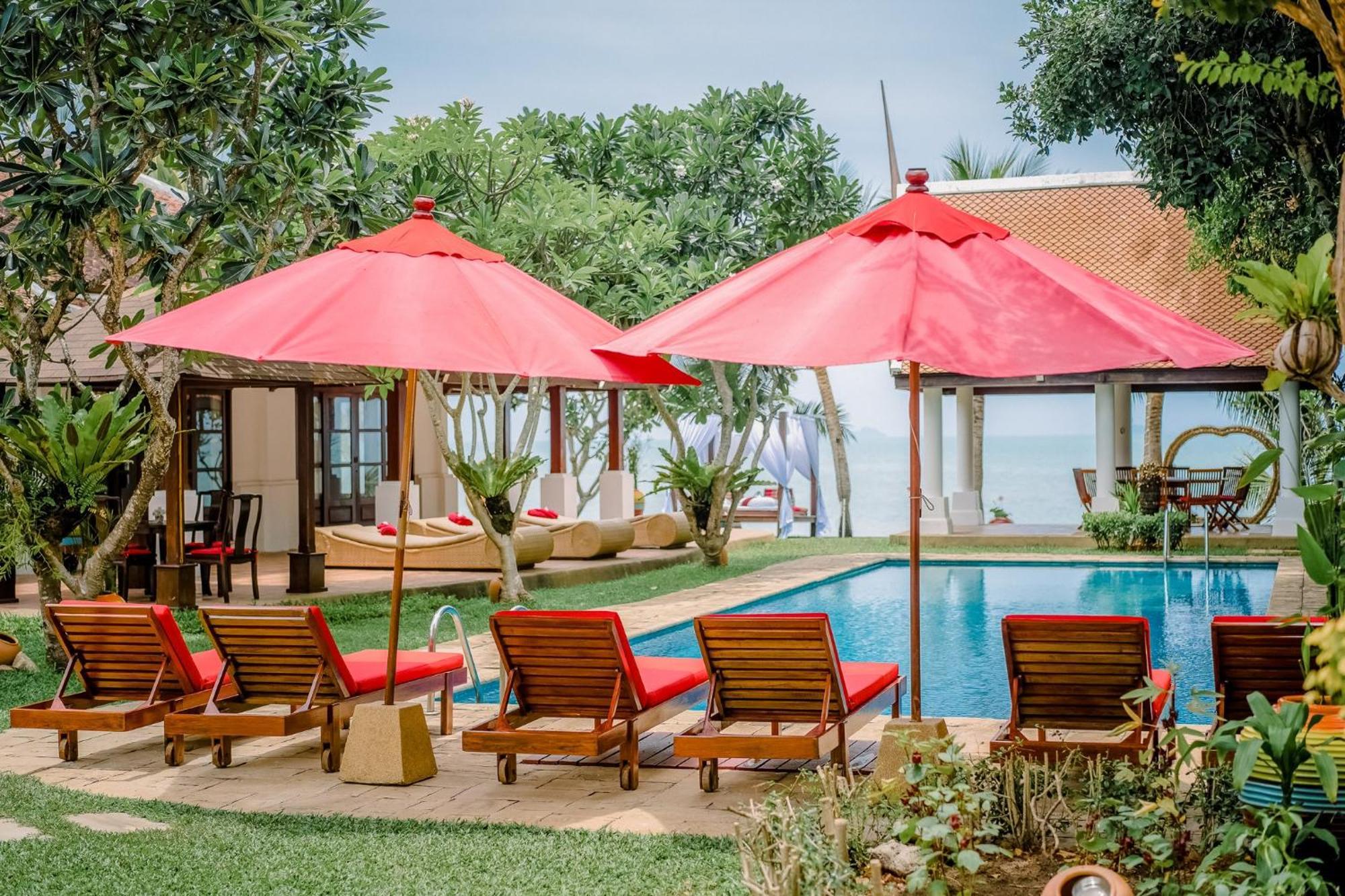 The Privilege Hotel Ezra Beach Club Bangrak Kültér fotó